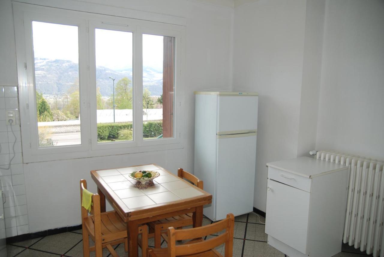 Spacious Home At The Heart Of Saint Ismier Ngoại thất bức ảnh